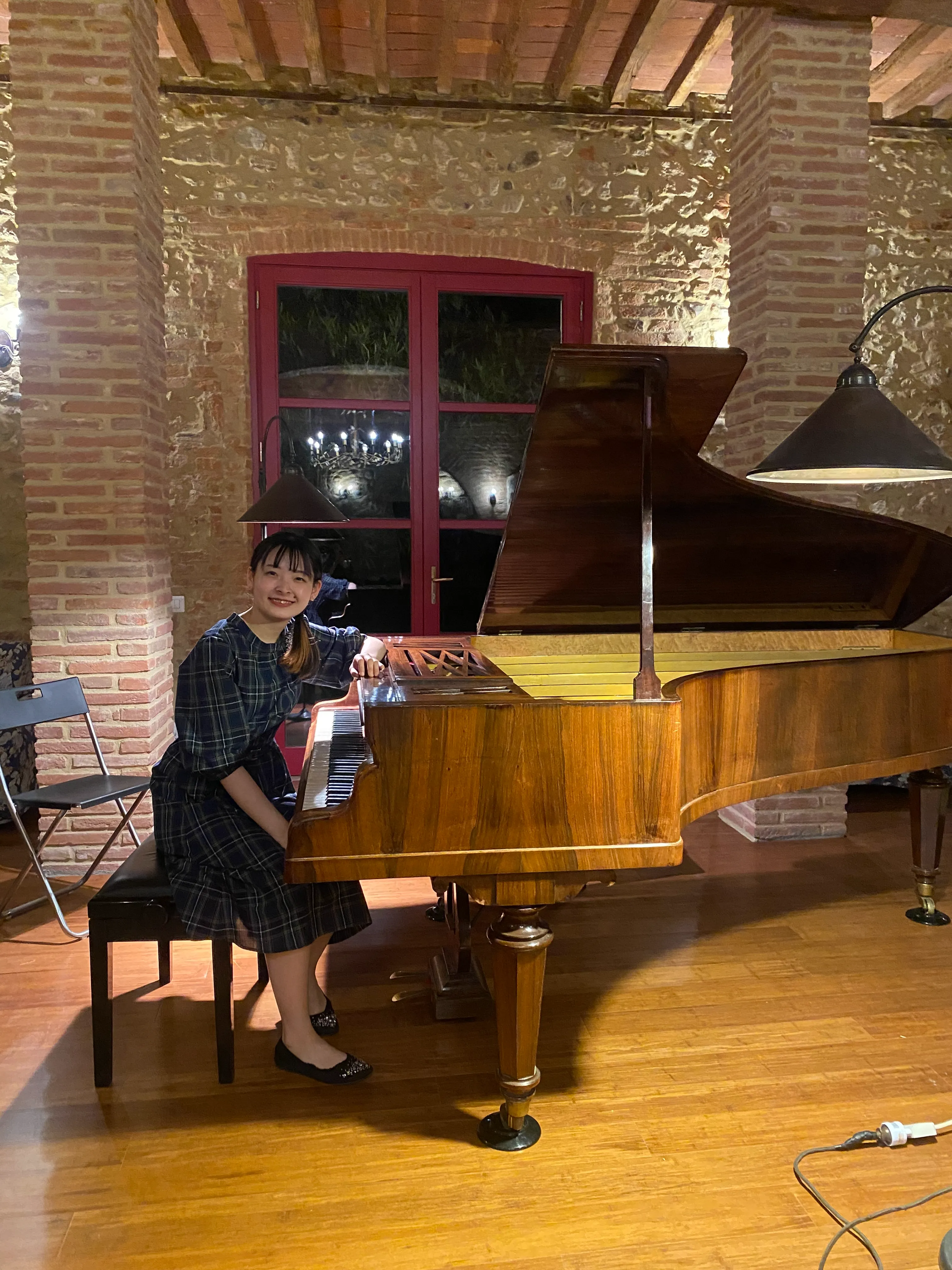 小嶋葵 ピアノ伴奏 練習の様子