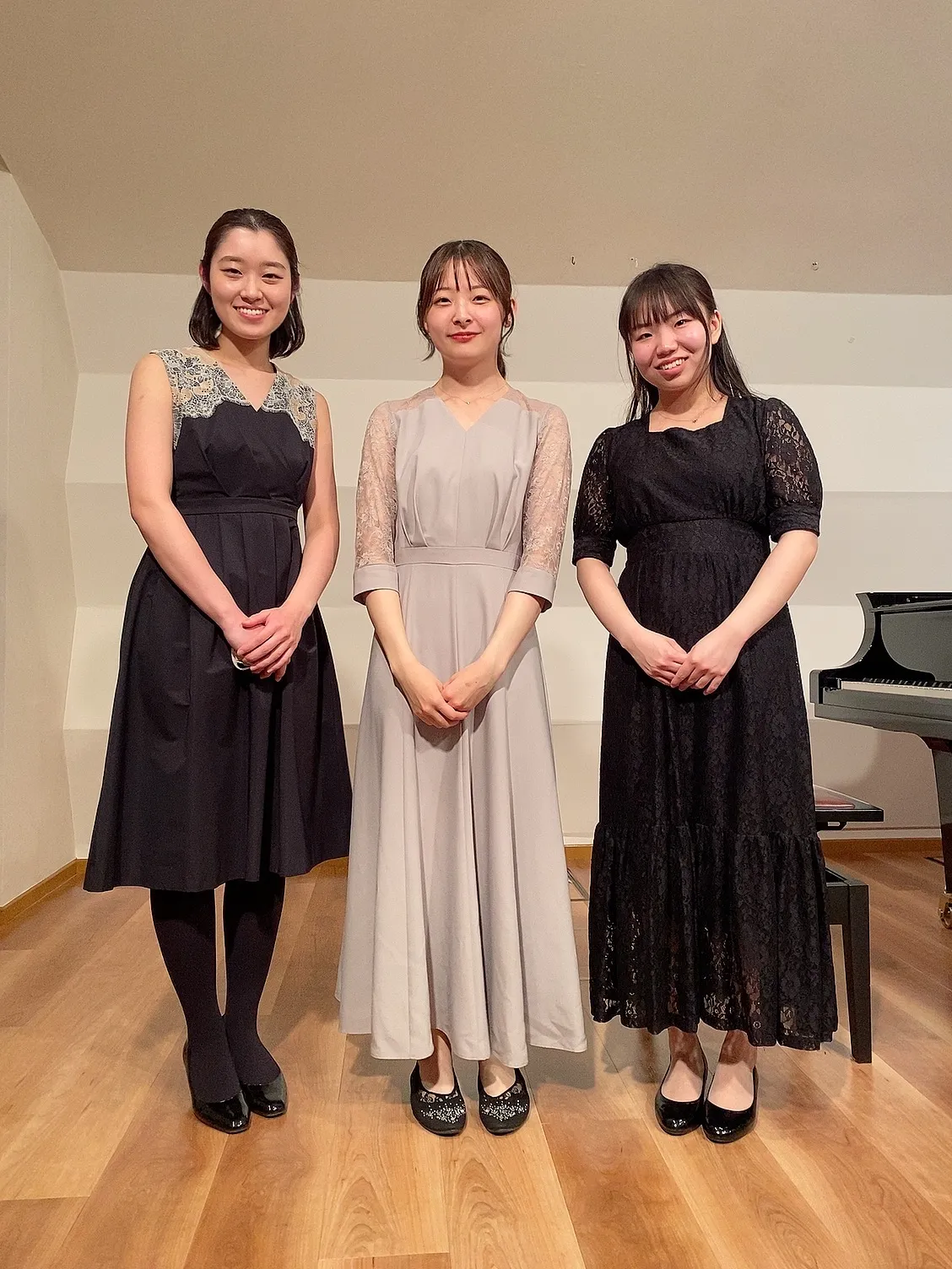 小嶋葵 ピアノ伴奏 コンサートの様子